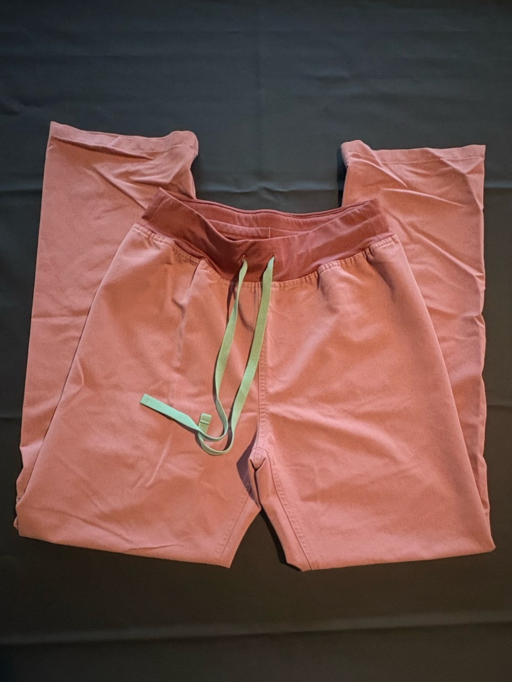 Figs Dusty Rose Jogger Scrub Pants with Mint Drawstring